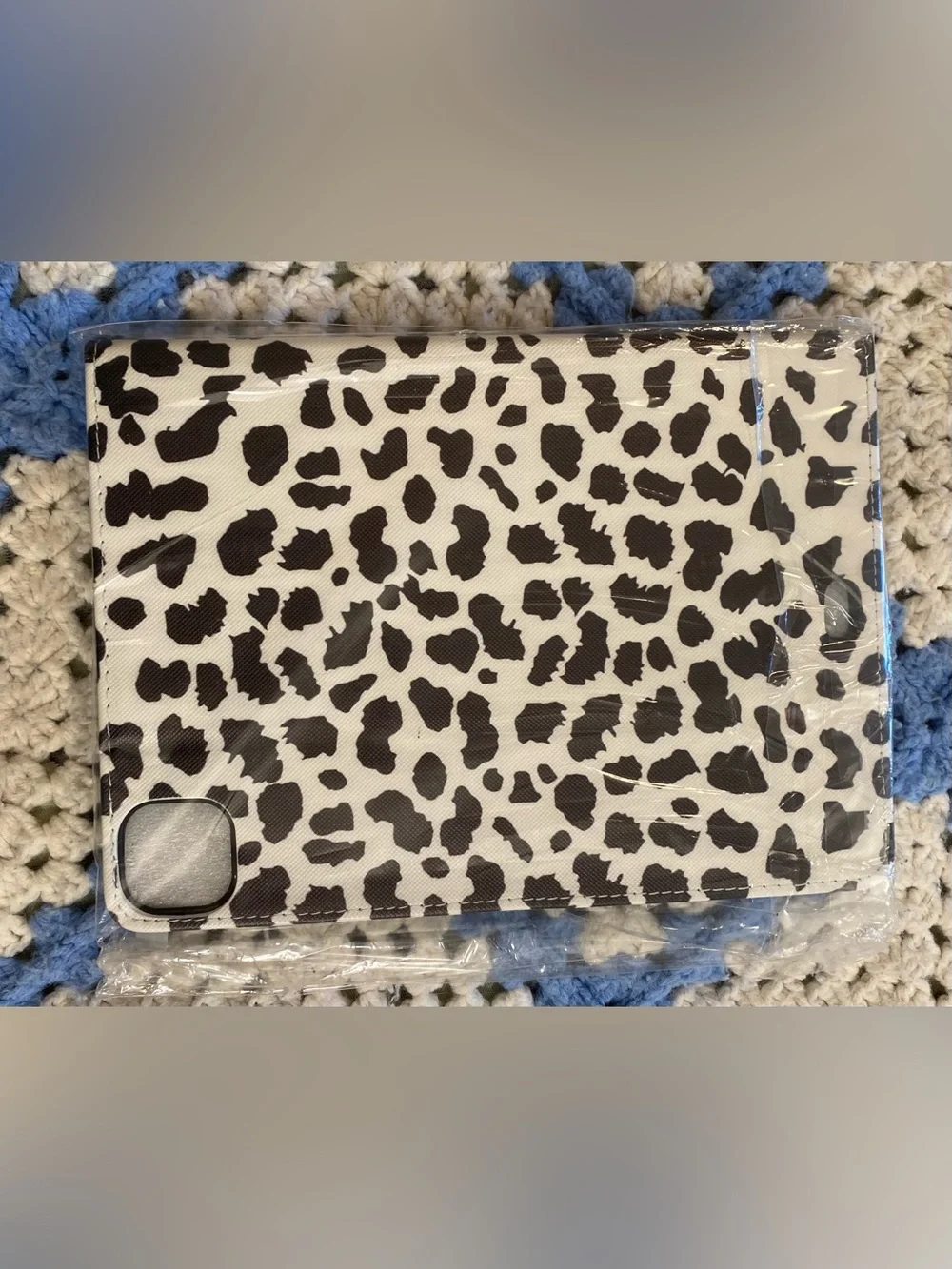 Black and White Leopard Print Tablet Case